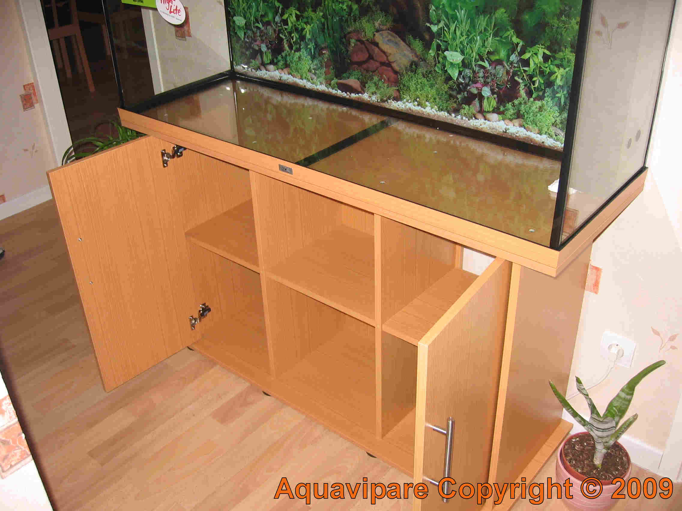 Meuble JUWEL SB 121 Pour Aquarium JUWEL Rio 240 Litres